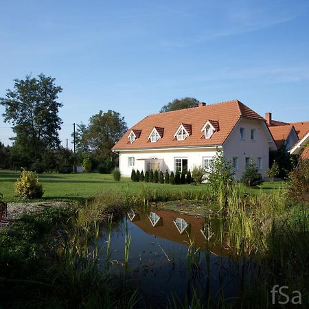 Szentgotthárd Hotel Zsida מראה חיצוני תמונה