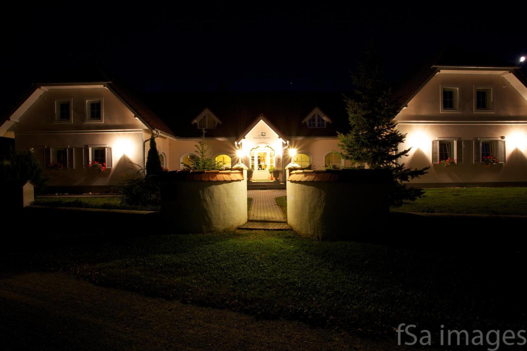 Szentgotthárd Hotel Zsida מראה חיצוני תמונה